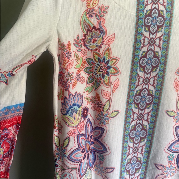 New Directions Floral Boho Peasant blouse bell split sleeves size medium - Picture 12 of 12